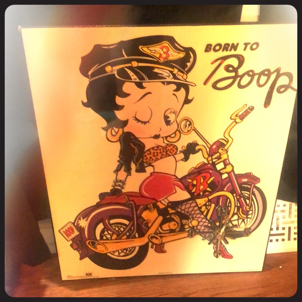 Vintage Betty boop clock